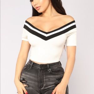 Fashion nova crop top
